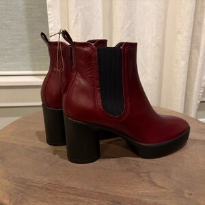 NWT ECCO Women’s Shape Sculpted Motion 55 Chelsea Ankle Boot 39 8.5